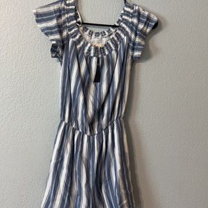 brand new blue & white stripped romper. Size. S